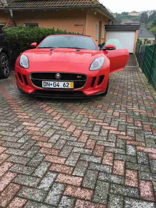 EIN TRAUM in ROT Jaguar F-Type S Cabrio