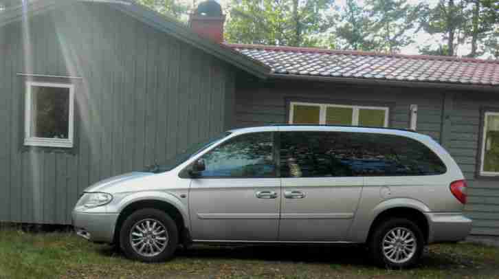 ELEGANTER RIESE - Chrysler Grand Voyager 2.8 CRD Automatik - NUR WENIG KILOMETER