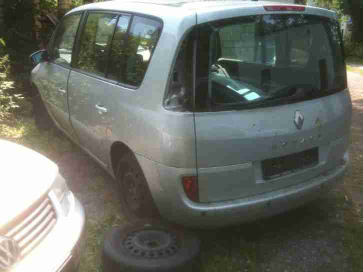 Espace 4 2.2 dci Unfall