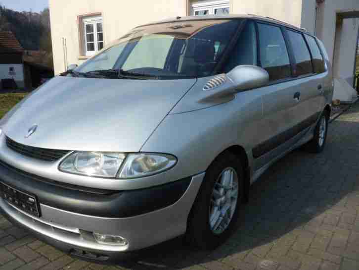 Renault Grand Espace The Race