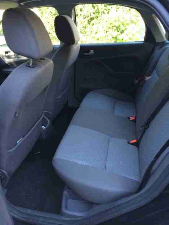 FORD Focus 1.6TDCi DPF Fun - Turbolader neu
