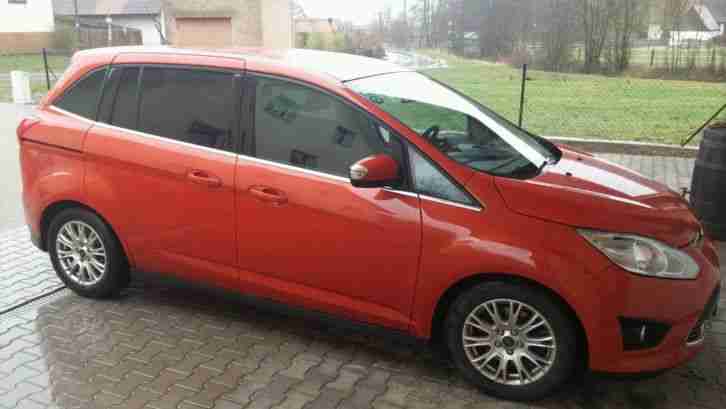 FORD GRAND C-MAX TITANIUM 2.0 TDCI AHK 8 fach bereift TOPZUSTAND