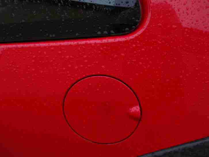 FORD KA 1,3 44kw Sehr sauberes Anfängerauto !! KEIN ROST SICHTBAR !