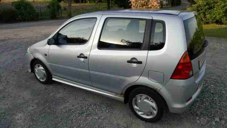 Fahrbereiter Daihatsu YRV Cuore aus 2. Hand mit Klima