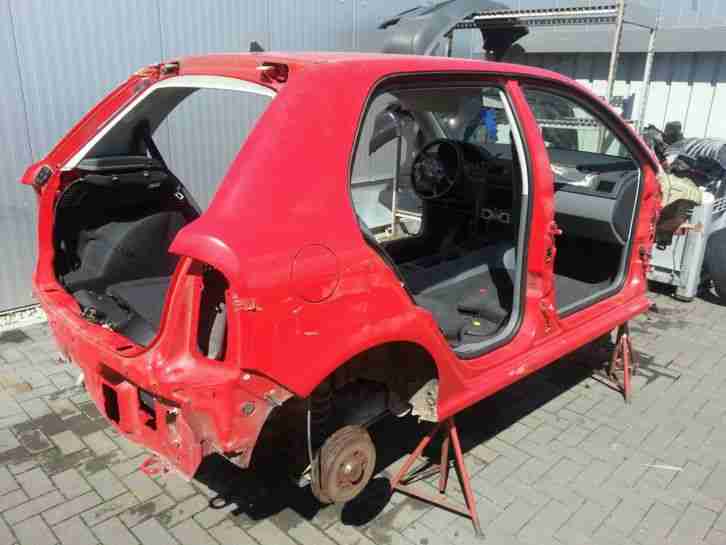 Fahrzeugkarosserie Karosserie meines Skoda Fabia 1,4 MPi zum ausschlachten