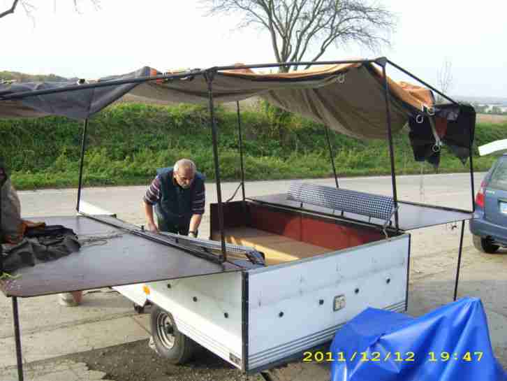 Faltwohnwagen 1a überholt TÜV 8 / 2017 3 neue Reifen Bugrad neue Deckplane