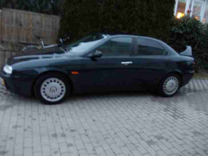 Fast ROSTFREI - UNTERBODENSCHUTZ + HOHLRAUMVERSIEGELUNG- TÜV 8/14 auf Wunsch NEU