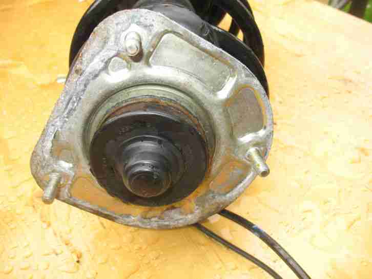 Federbein Vorn Rechts für Volvo XC 70 AWD 5D Cross Country mit C-Four Fahrwerk