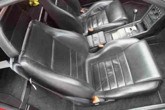 Ferrari 348 Tb Scheckheft TÜV-Neu