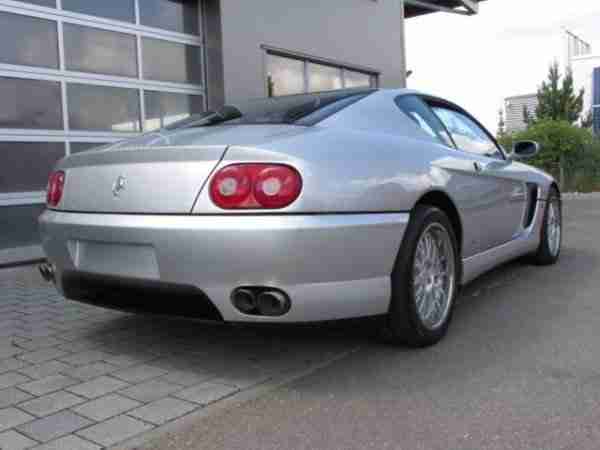 Ferrari 456 GT - deutsches Fahrzeug-Scheckheft-