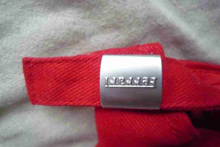 Ferrari Capy wie neu - direkt von Ferrari in Rom