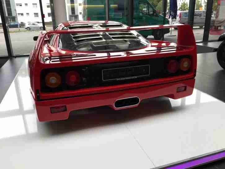 Ferrari F40 - Super Zustand