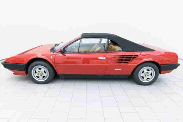 Ferrari Mondial QV