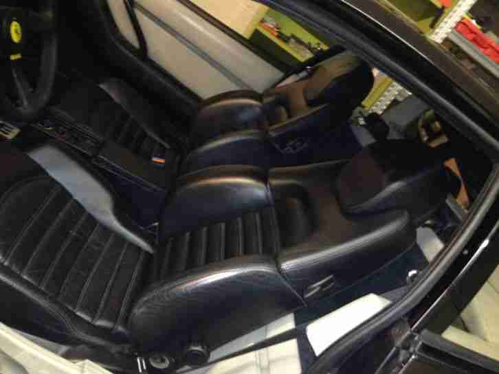 Ferrari Testarossa schwarz met. neuwertiger Zustand (like new condition!!)