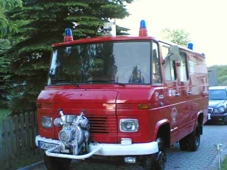 Feuerwehr Oldtimer LF408 G