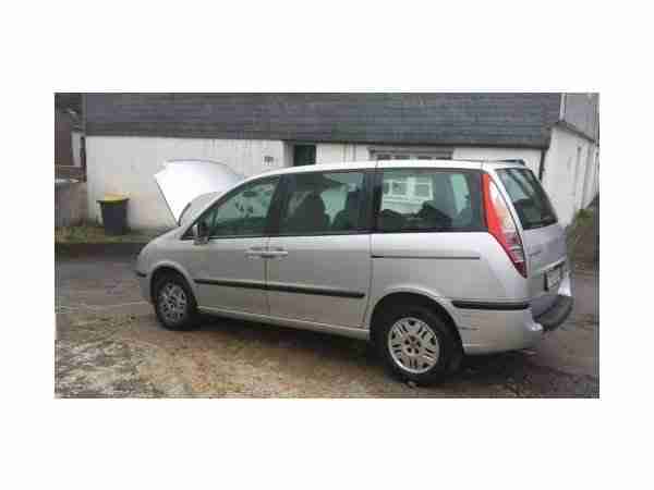 FiAT ULYSSE DiESEL MiT GRÜNER PLAKATTE (4)