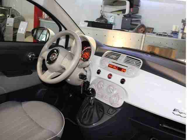 Fiat 500 1.3 Multijet 16V DPF Lounge WEISS/PANORAMA