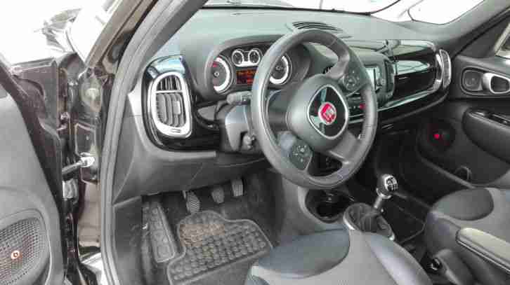 Fiat 500L 1.4 T-Jet Trekking - Typ: Beats Edition