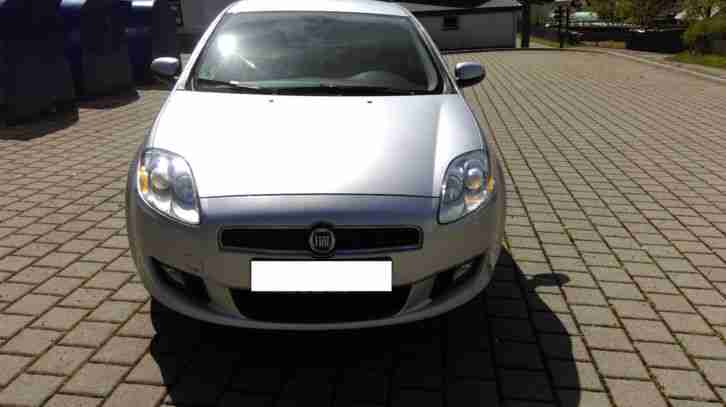 Fiat Bravo 1.4 16V Dynamic KLIMA ALU PDC CD