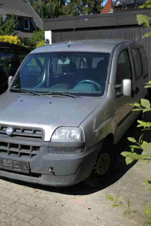 Fiat Doblo 1.2 Benziner in Hamburg