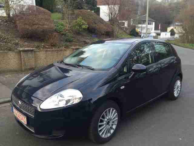 Fiat Grande Punto 1.2 8V Active 1.Hand 45300km!