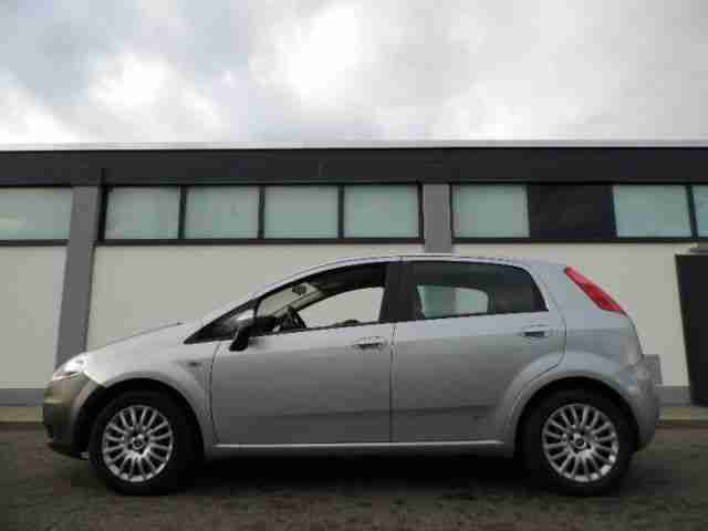 Fiat Grande Punto 1.4 16V KLIMA 4 türig