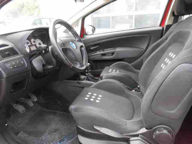 Fiat Grande Punto 1.4 16V Sport / Klima / Tüv NEU