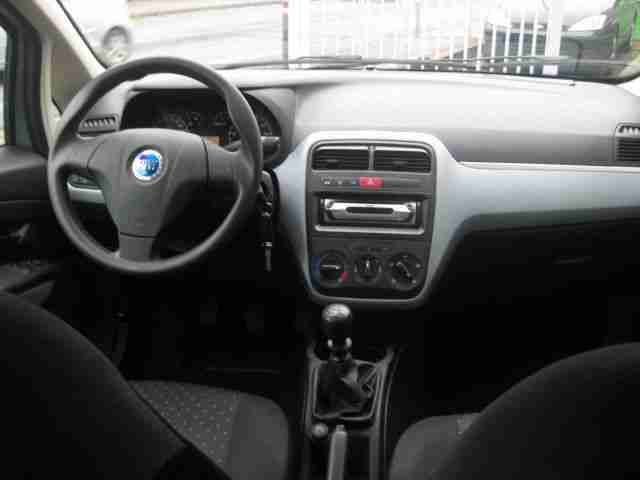 Fiat Grande Punto 1.4 8V Active*nur 62000km*1.Hand***