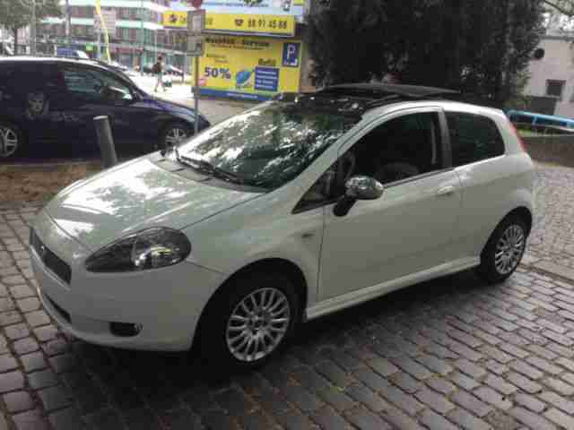 Fiat Grande Punto 1.4 8V Doppelglasdach