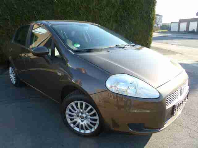 Fiat Grande Punto 1.4 8V Dynamic *Navi*66tkm*1. Hand*