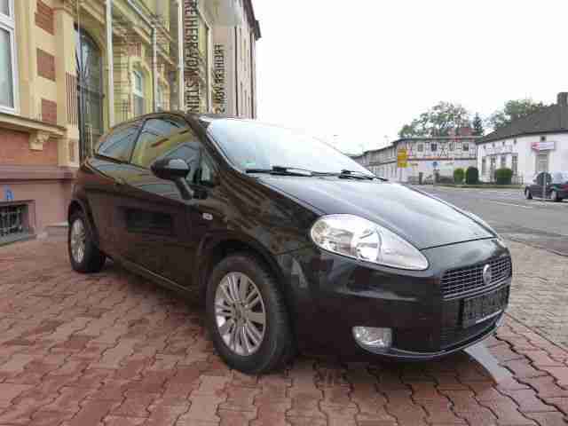 Fiat Grande Punto 1.9 Multijet 8V Emotion TÜV NEU