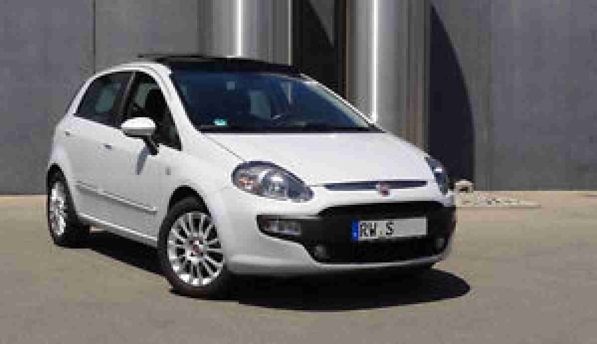 Fiat Grande Punto Evo Racing mit Glasschiebedach Sky Dome Klima u.v.m.