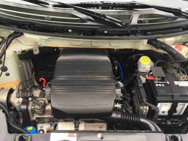 Fiat Panda 1.2 8V Dynamic -1. Hand -Navi -Garantie