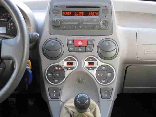 Fiat Panda 1.2 Emotion - von 1 Hand - Klimaautomatik-