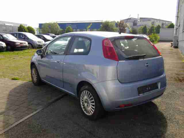 Fiat Punto 1.2 8V KLIMA SERVO EL.FENSTER