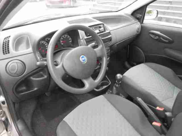 Fiat Punto 1.2 8V*KLIMA*ZV*EFH*AIRBAGS*