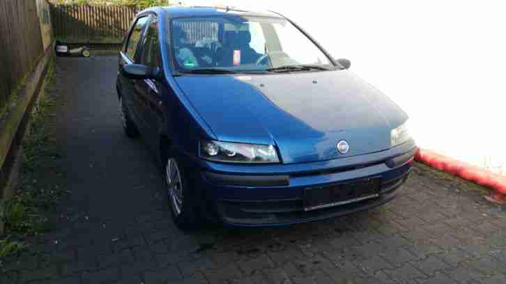 Fiat Punto 1,2 mit neuem TÜV
