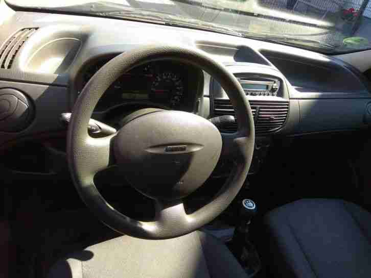 Fiat Punto 188, 60 PS, 2. Hand, 141.555 km