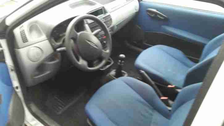 Fiat Punto 188 weiß Defekt//Bastlerfahrzeug