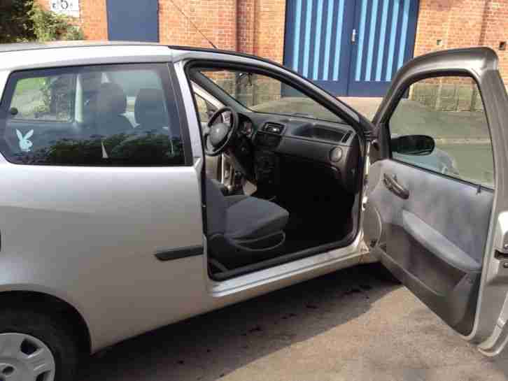 Fiat Punto 2004 Klima Elektr Fensterheber Citylenkung Ohne Reparaturstau Tüv2016