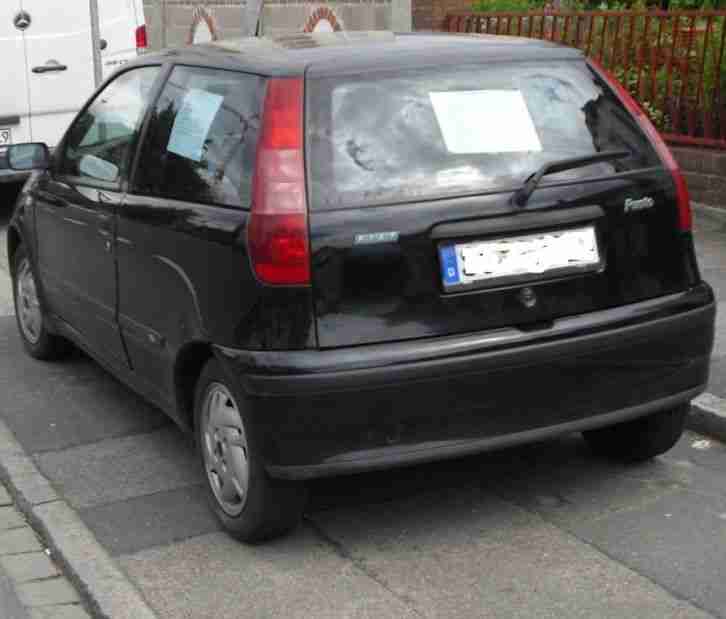 Fiat Punto Stile, Auffahrunfall, sonst gut erhalten, TÜV 7/2015