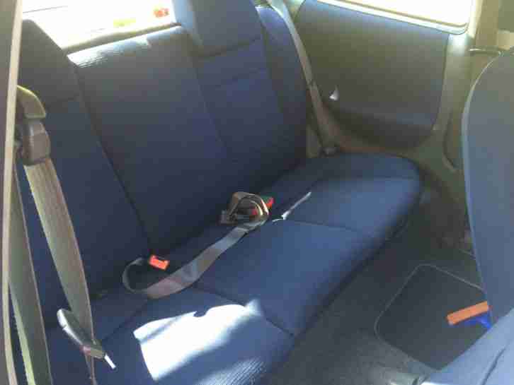 Fiat Punto mit 1 Jahr TÜV