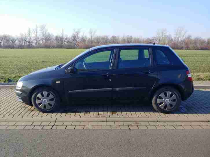 Fiat Stilo 1.6, schwarz, Benzin Bj.02 2003, Cd Radio, 127590, Tüv 11 2019, 76 KW