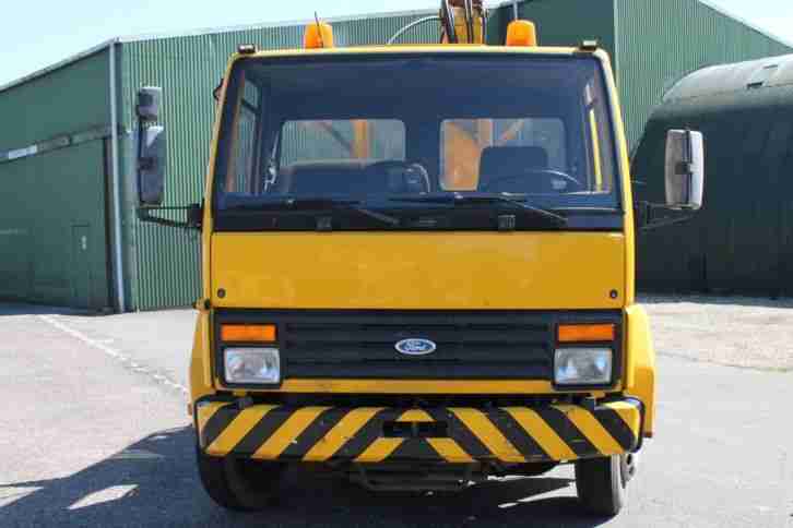 Ford Cargo LKW mit kran