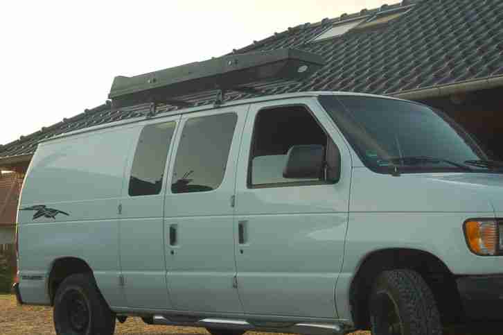 Ford Econoline E150 LKV