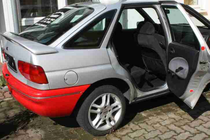 Ford Escort 1.8i 16V