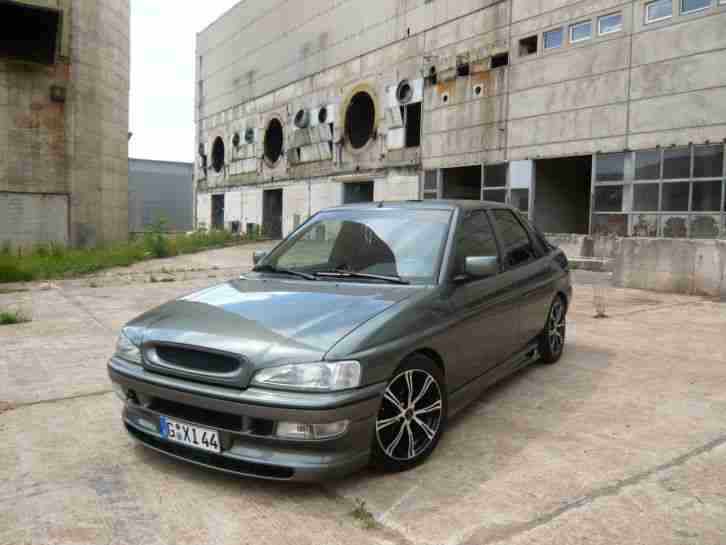 Ford Escort 16V