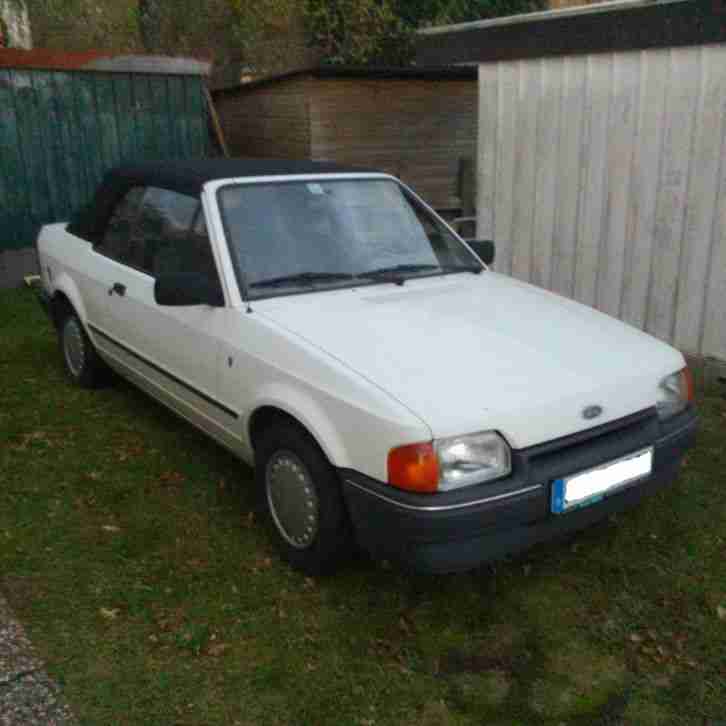 Escort Ghia Cabrio weiß Stoffdach Bj 1986 bald H