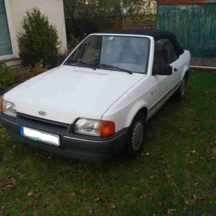 Ford Escort Ghia Cabrio weiß Stoffdach Bj 1986 bald H-Zulassung Tüv 9/15 94tkm