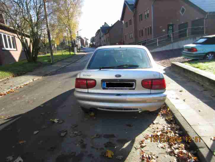 Ford Escort Sedan, 65 kw, 5-türig, Benzin, Euro2, elekt Fensterheber ca. 91000km